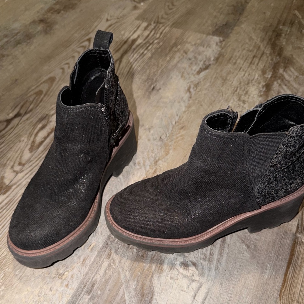 Black Ankle Boots